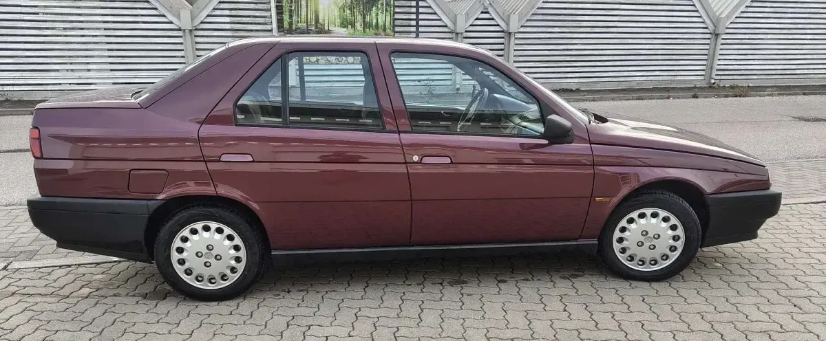 Usata Alfa Romeo 155 116 CV (85 kW) 1993 Berlina