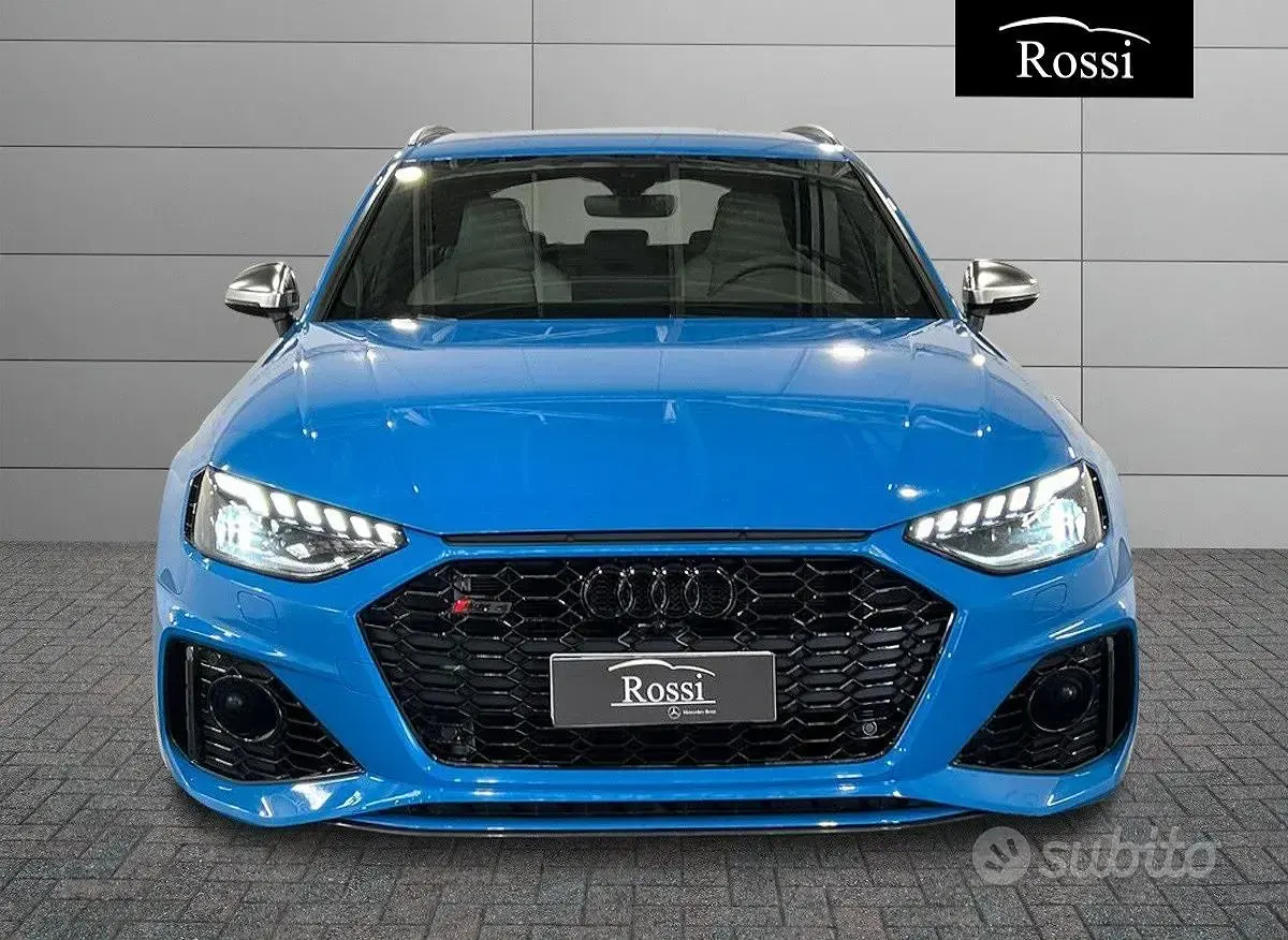 Usata Audi A4 450 CV (330 kW) 2022 Bluazzurro Station wagon
