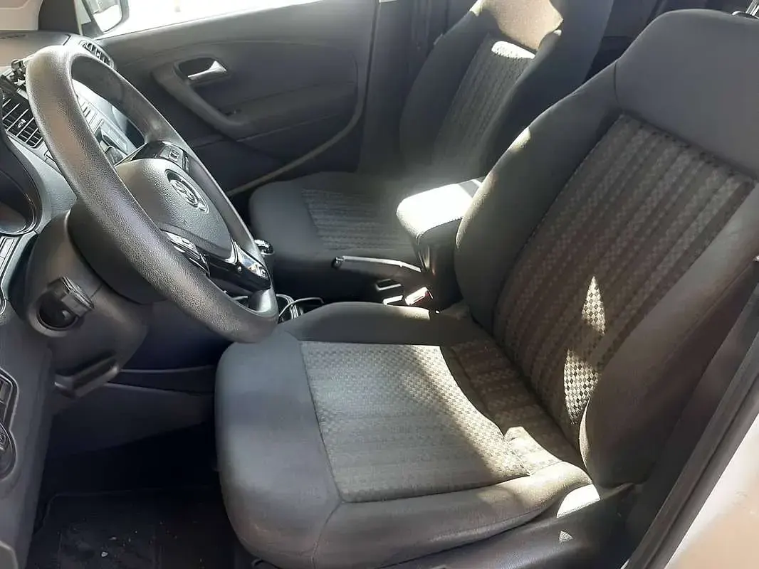 Usata VW Polo Comfortline 90 CV (66 kW) 2016 Bianco Berlina