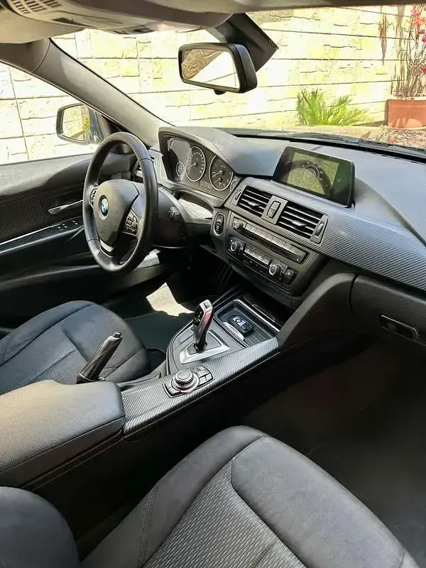 Usata BMW 318 143 CV (105 kW) 2014 Nero Station wagon