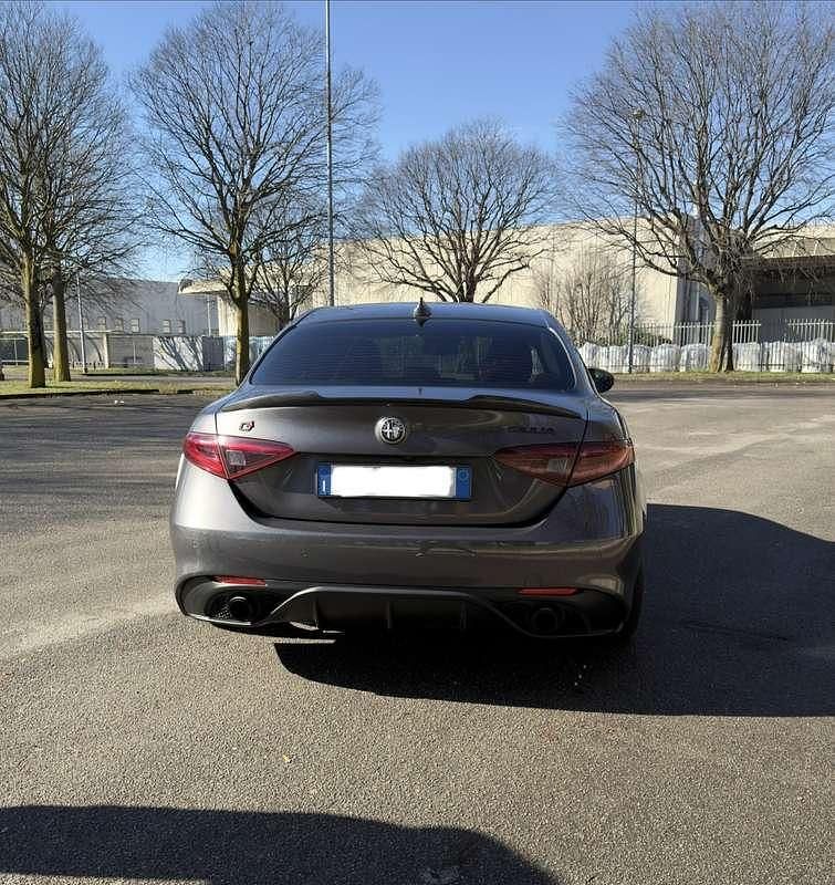 Usata Alfa Romeo Giulia Veloce 190 CV (139 kW) 2020 Grigio Berlina