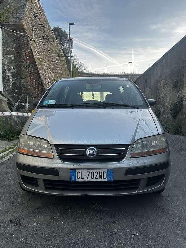 Usata Fiat Idea Active 101 CV (74 kW) 2004 Monovolume