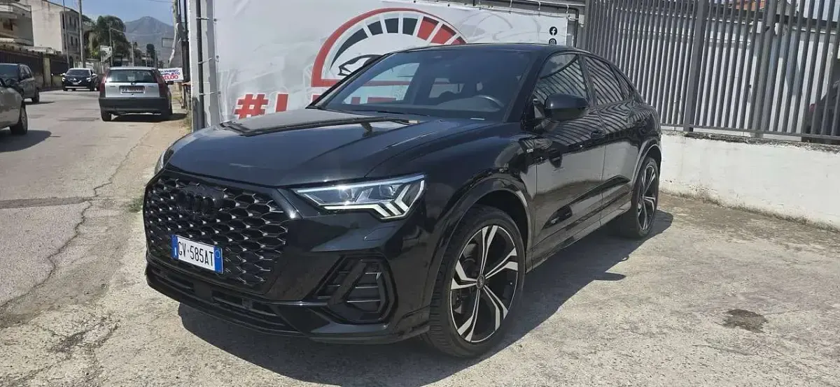 Usata Audi Q3 Sportback S-Line 200 CV (147 kW) 2021 Nero SUV