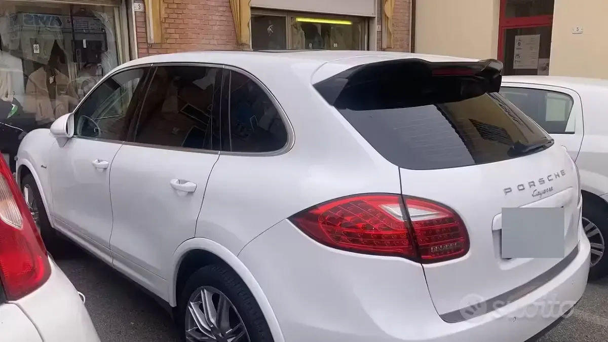 Usata Porsche Cayenne 245 CV (180 kW) 2013 Bianco SUV