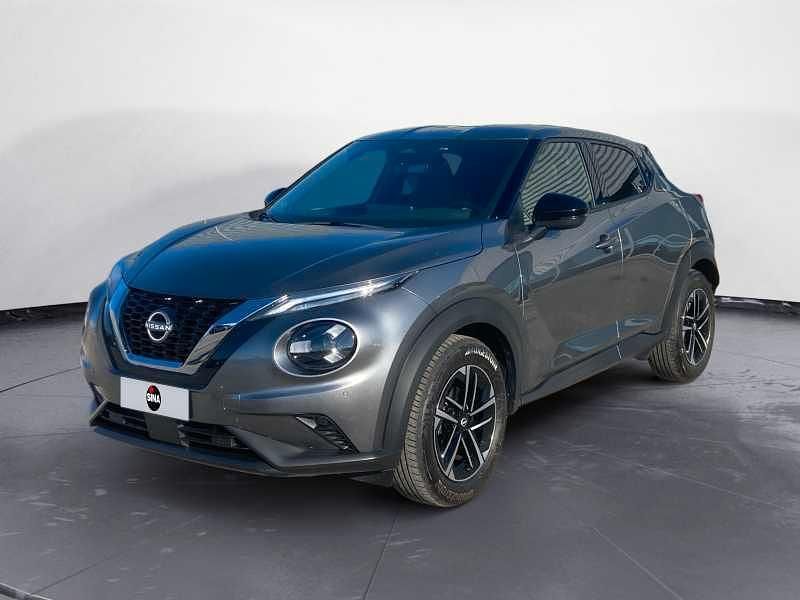 Grigio Usata 2024 Nissan Juke N-Connecta SUV | 19.900 € (Buon prezzo) - Immagine 1/4