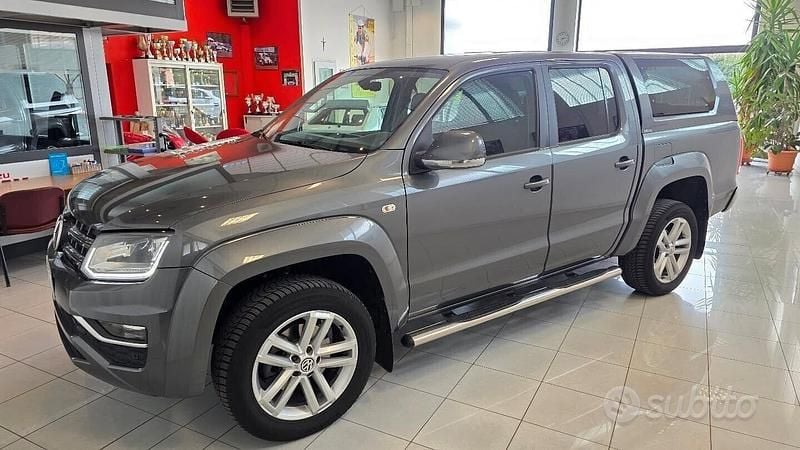 Usata VW Amarok 224 CV (164 kW) 2018 Grigio Pick-up