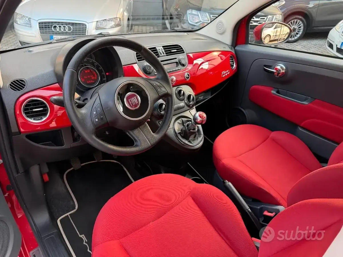 Usata Fiat 500 Lounge 69 CV (50 kW) 2014 Rosso Utilitaria