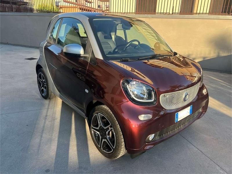 Other Usata 2017 Smart ForTwo Coupé Prime Utilitaria | 13.499 € (Ottimo prezzo) - Immagine 1/4