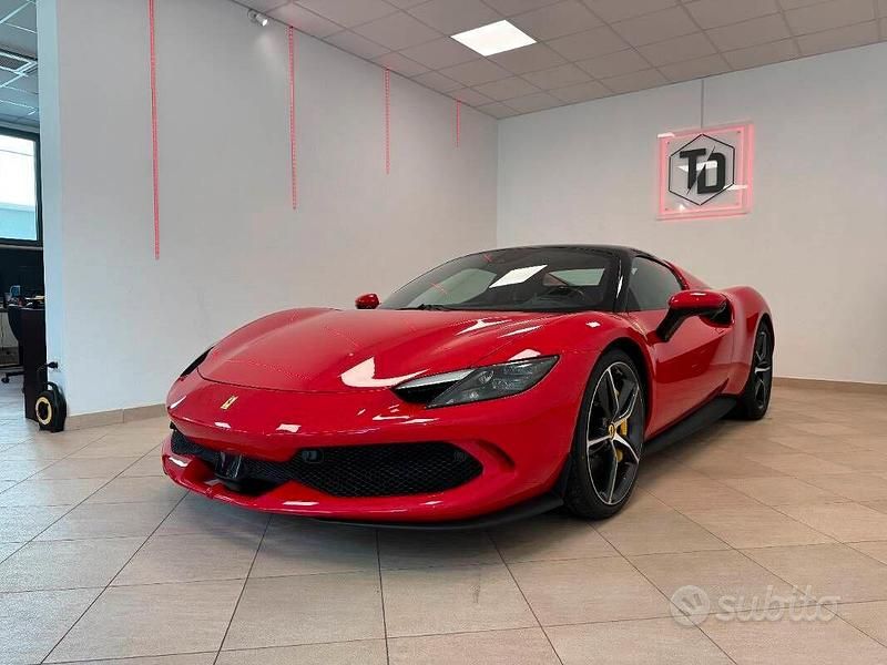Nuova 2025 Ferrari 296 Cabrio | 336.900 € - Immagine 1/4