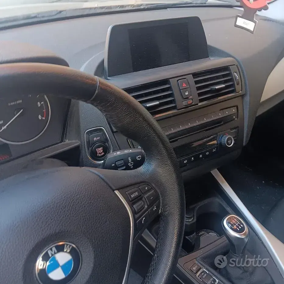 Usata BMW 118 143 CV (105 kW) 2014 Nero Utilitaria