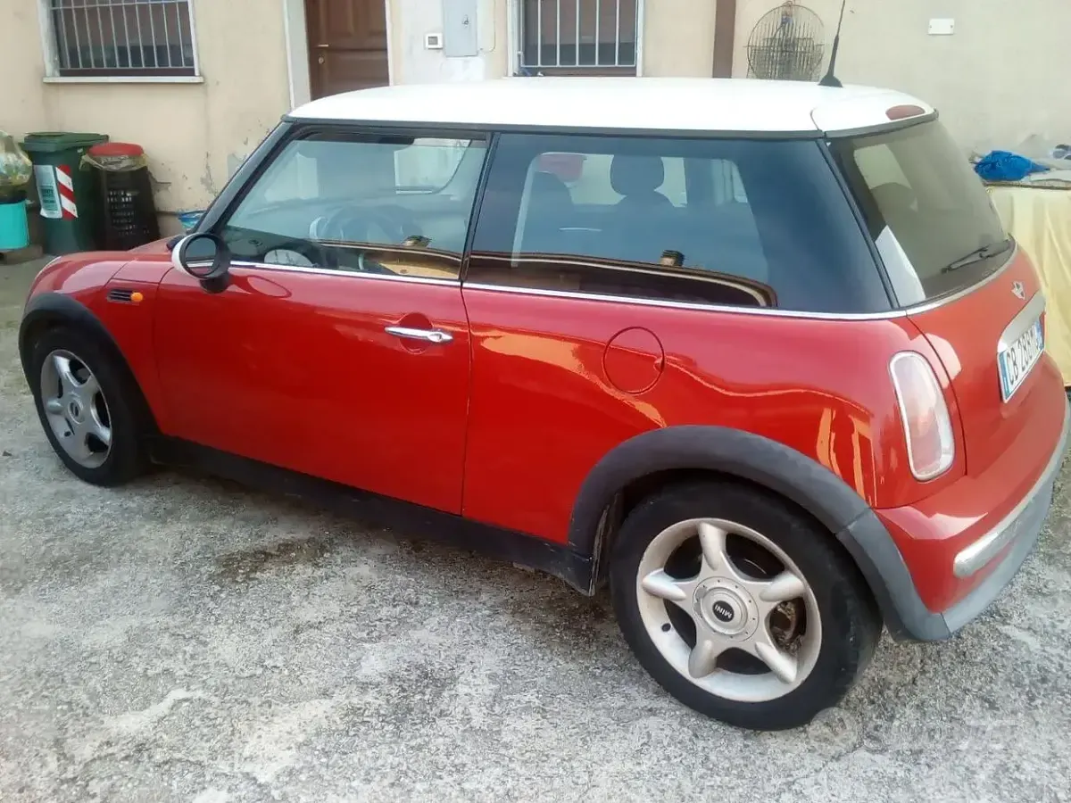 Usata Mini Cooper Coupé 2002 Rosso Coupé