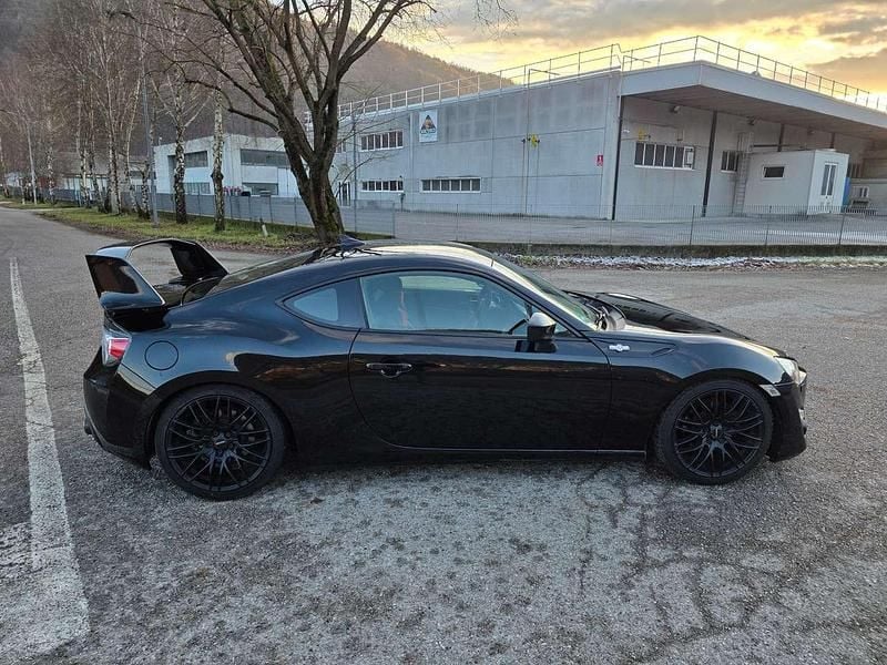 Usata Toyota GT86 Aero 200 CV (147 kW) 2012 Nero Coupé