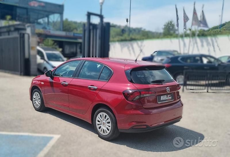 Usata Fiat Tipo Street 95 CV (69 kW) 2020 Rosso Berlina