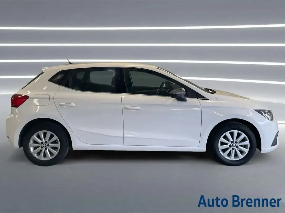 Usata Seat Ibiza XCELLENCE 95 CV (69 kW) 2018 Bianco 'candy' Utilitaria