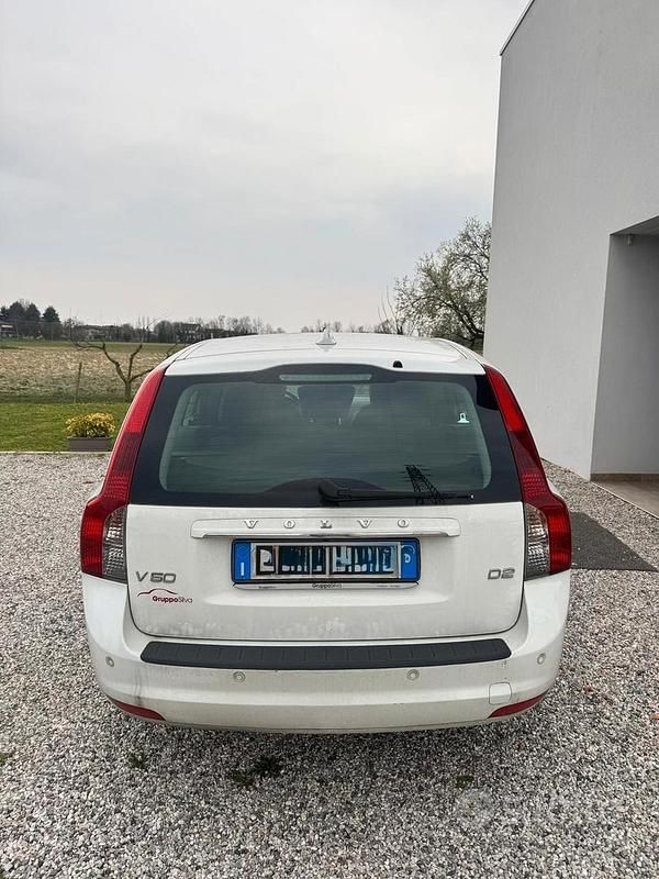 Usata Volvo V50 Plus 2012 Bianco Station wagon