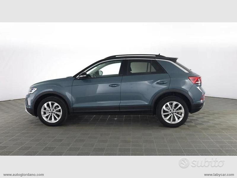 Usata VW T-Roc Edition 110 CV (80 kW) 2024 Grigio SUV