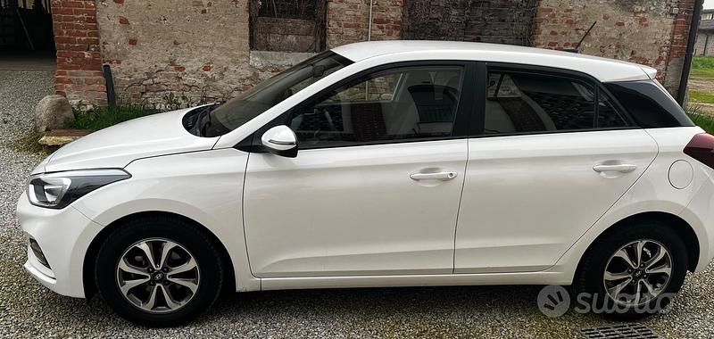 Usata Hyundai i20 75 CV (55 kW) 2019 Utilitaria