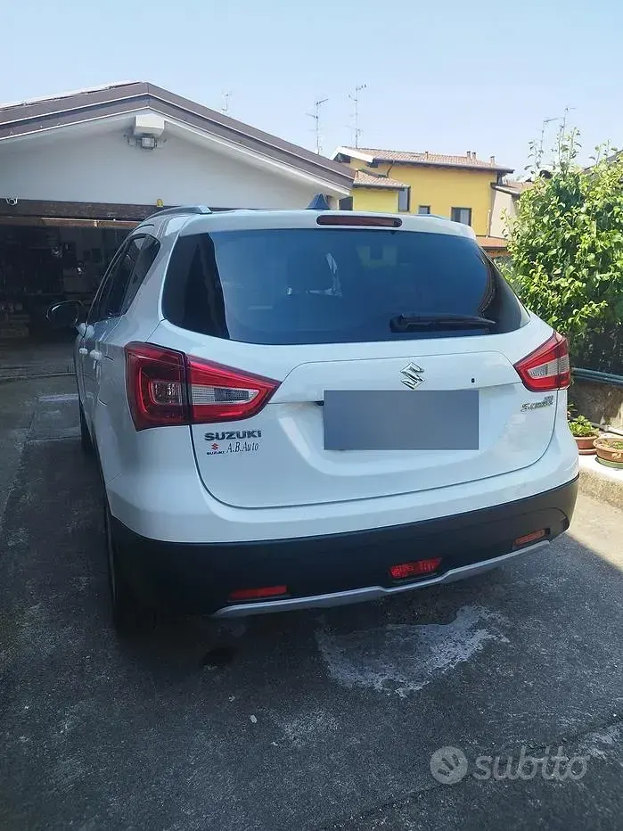 Usata Suzuki SX4 Cool 111 CV (81 kW) 2018 Bianco Monovolume