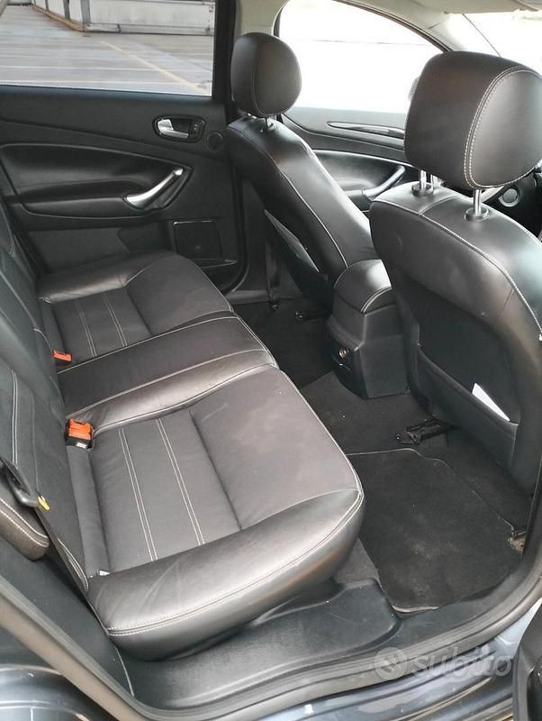 Occasion Ford Mondeo 140 ch (102 kW) 2011 Gris Break