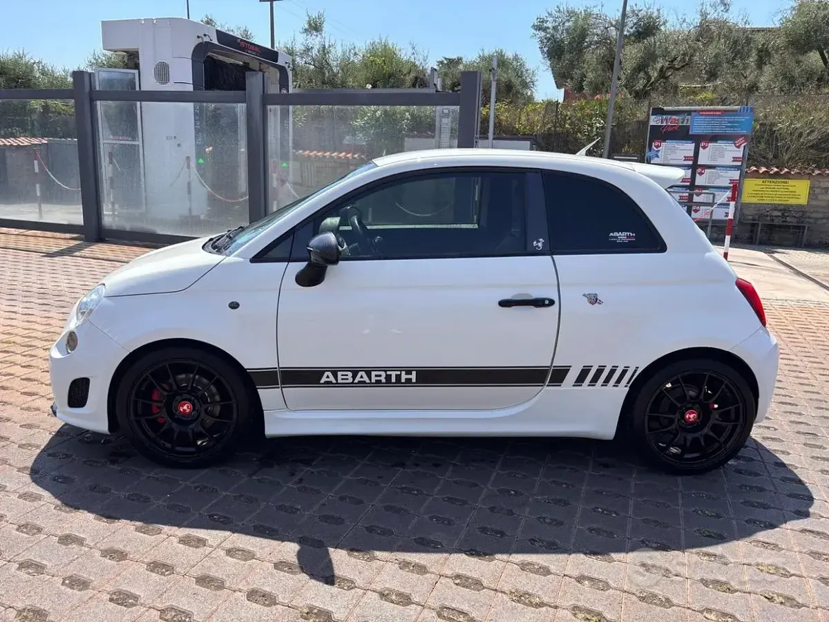 Usata Abarth 500 Competizione 135 CV (99 kW) 2010 Bianco Berlina