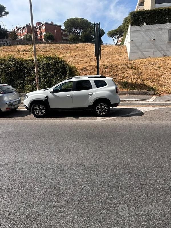 Usata Dacia Duster 100 CV (73 kW) 2022 Bianco SUV