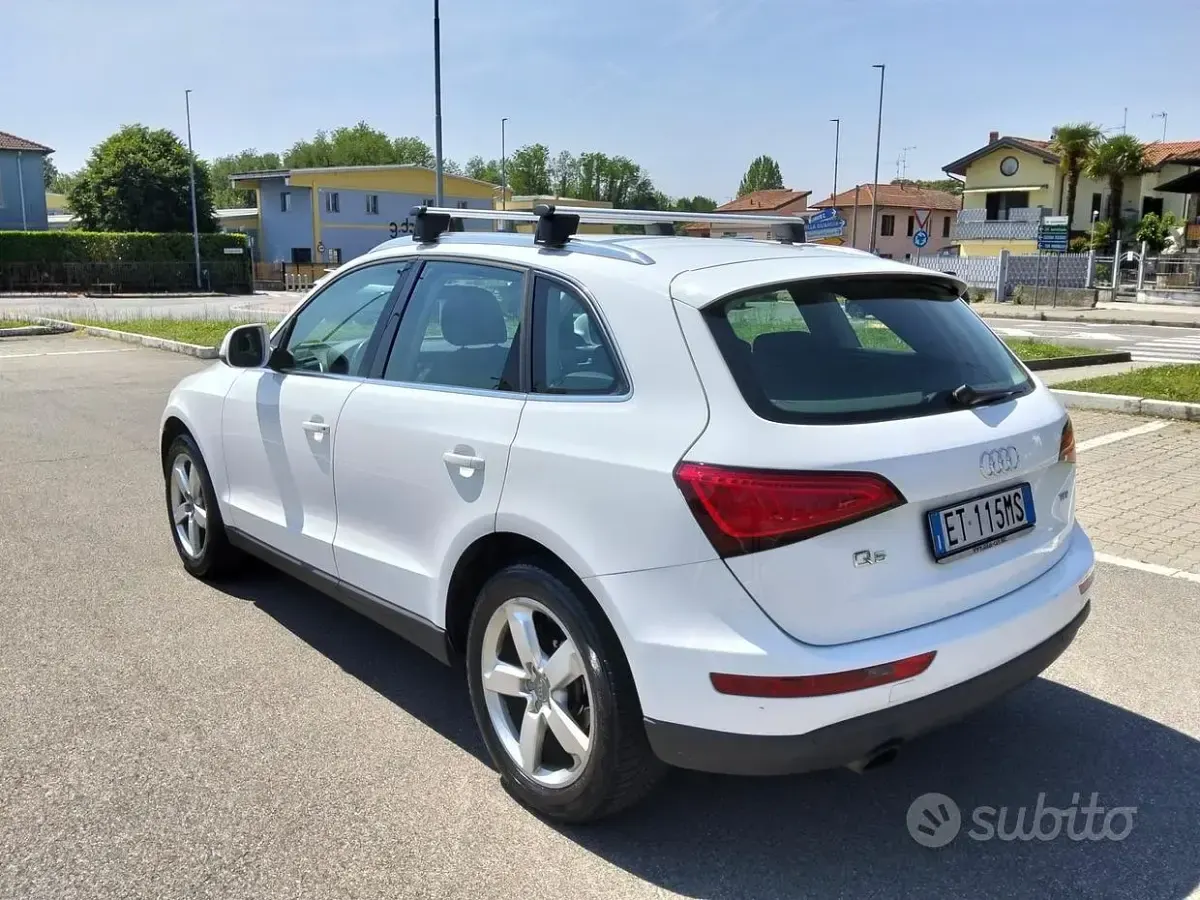 Usata Audi Q5 150 CV (110 kW) 2013 Bianco SUV
