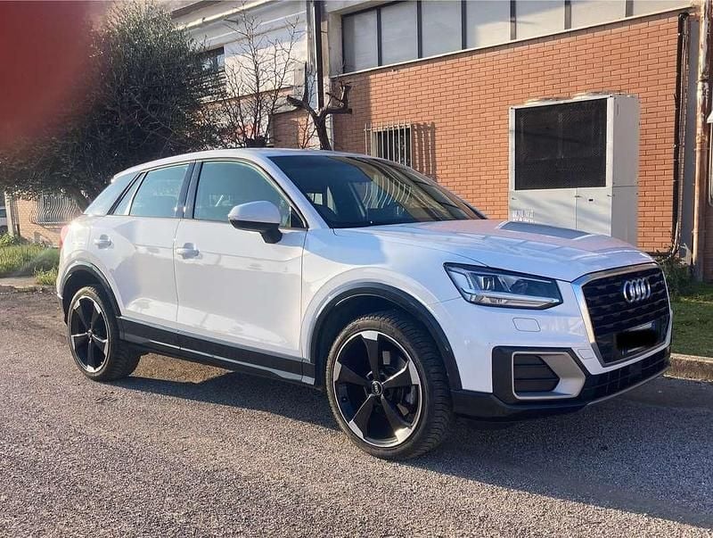 Gebraucht Audi Q2 Design 116 PS (85 kW) 2017 Weiß SUV