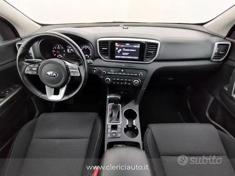 Usata Kia Sportage Plus 136 CV (100 kW) 2019 Bianco SUV