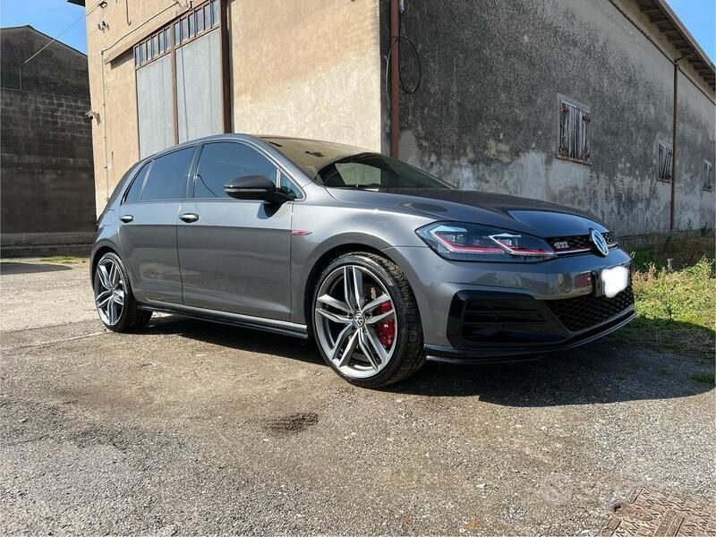 Usata VW Golf VII GTI 245 CV (180 kW) 2017 Grigio Utilitaria