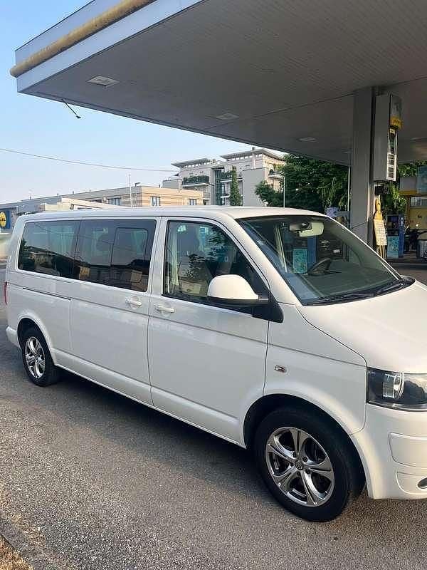 Bianco Usata 2010 VW T5 Furgone | 19.900 € (Ottimo prezzo) - Immagine 1/4