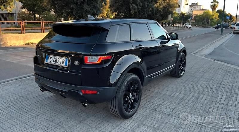 Usata Land Rover Range Rover evoque 149 CV (109 kW) 2018 Nero Station wagon