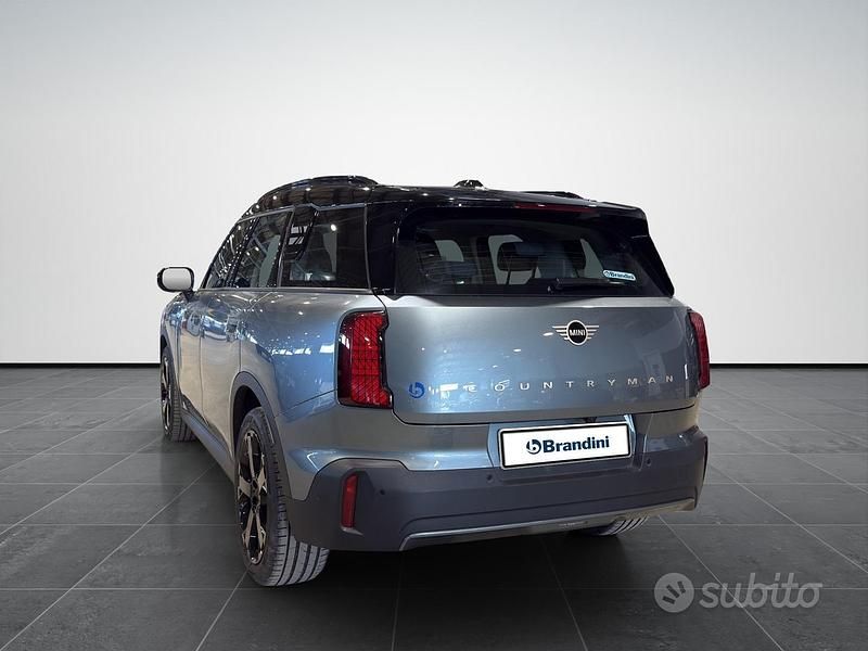 Usata Mini Countryman Classic 163 CV (119 kW) 2025 Smokey green SUV