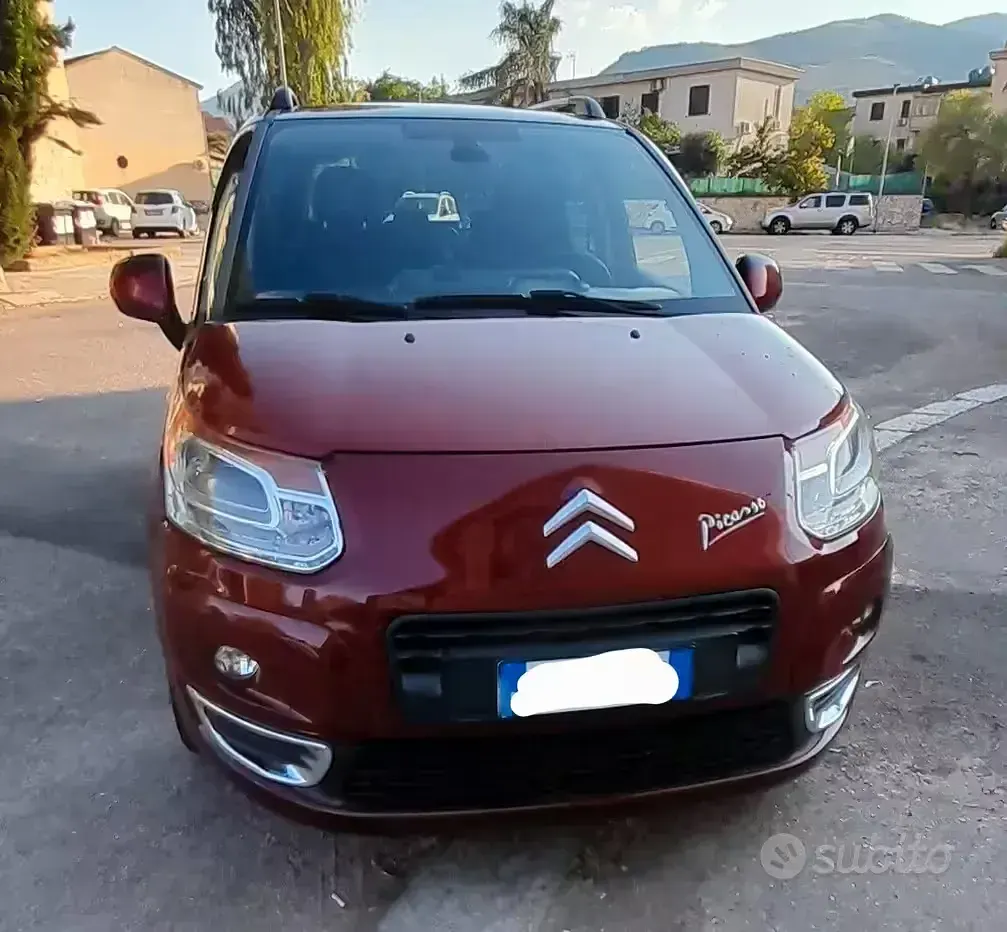 Usata Citroën C3 Picasso Exclusive 92 CV (67 kW) 2012 Rosso Monovolume
