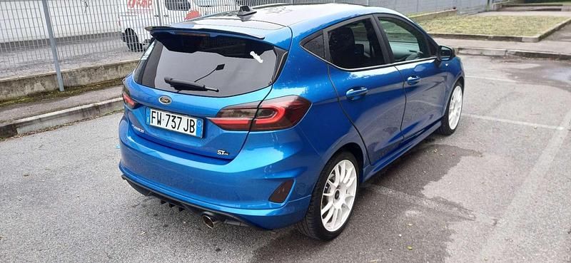 Usata Ford Fiesta ST-Line 101 CV (74 kW) 2019 Blu/azzurro Utilitaria