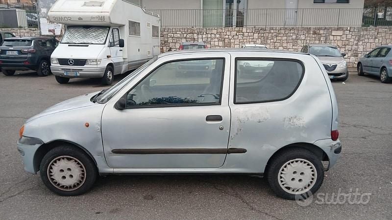 Usata Fiat 600 54 CV (39 kW) 1999 Berlina