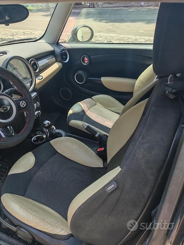 Usata Mini Cooper 120 CV (88 kW) 2007 Bianco Utilitaria