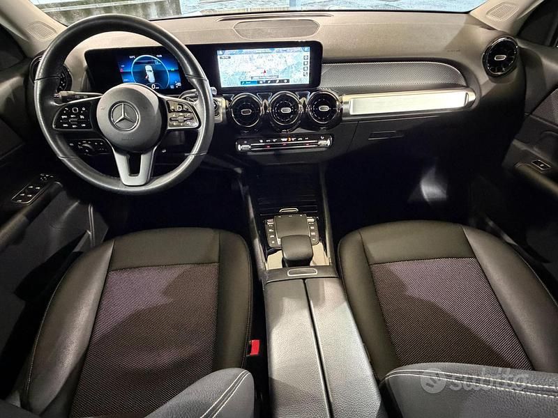 Usata Mercedes GLB180 Business 115 CV (84 kW) 2021 Nero SUV
