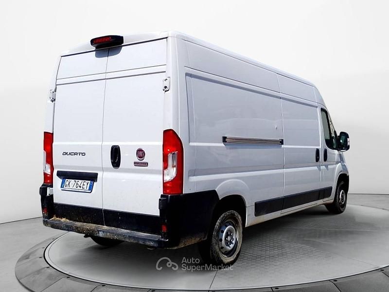 Usata Fiat Ducato 14 140 CV (102 kW) 2022 Bianco Furgone