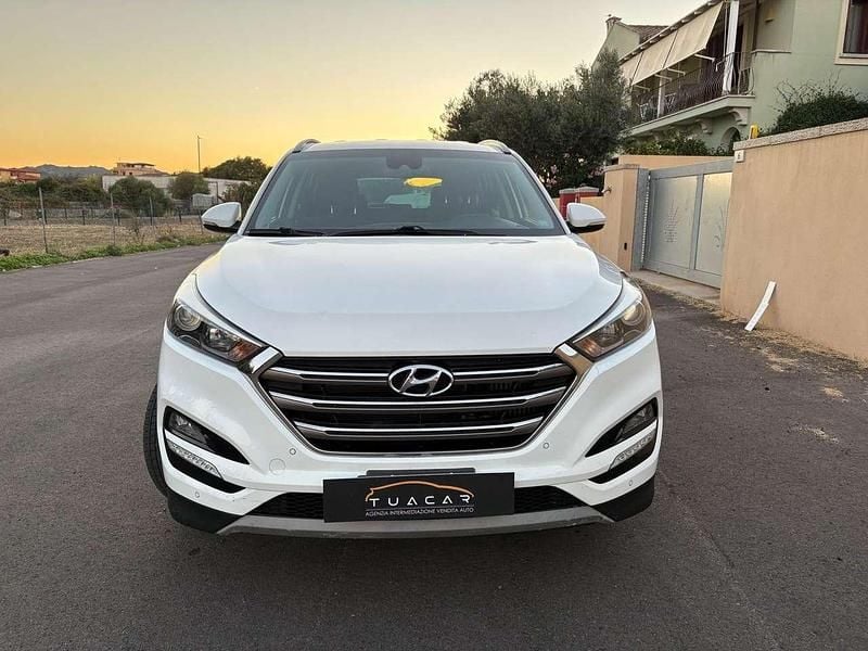 Usata Hyundai Tucson Xpossible 141 CV (103 kW) 2017 Bianco SUV