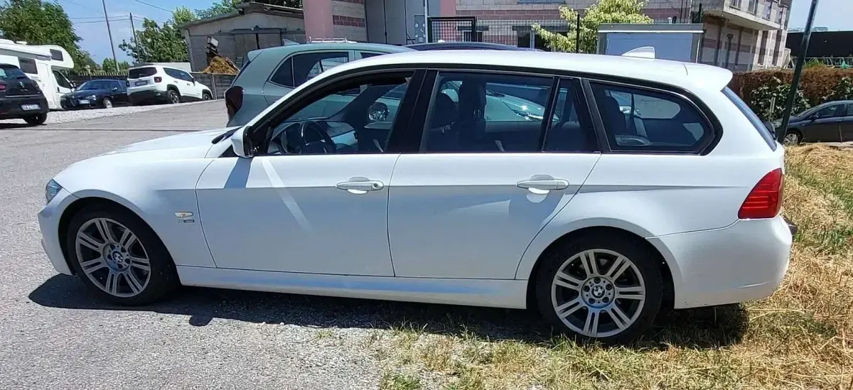 Usata BMW 320 M Sport 177 CV (130 kW) 2010 Station wagon