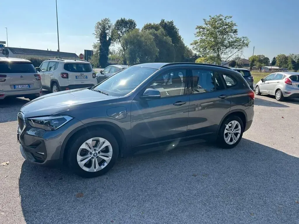 Usata BMW X1 Advantage 125 CV (91 kW) 2022 Grigio SUV