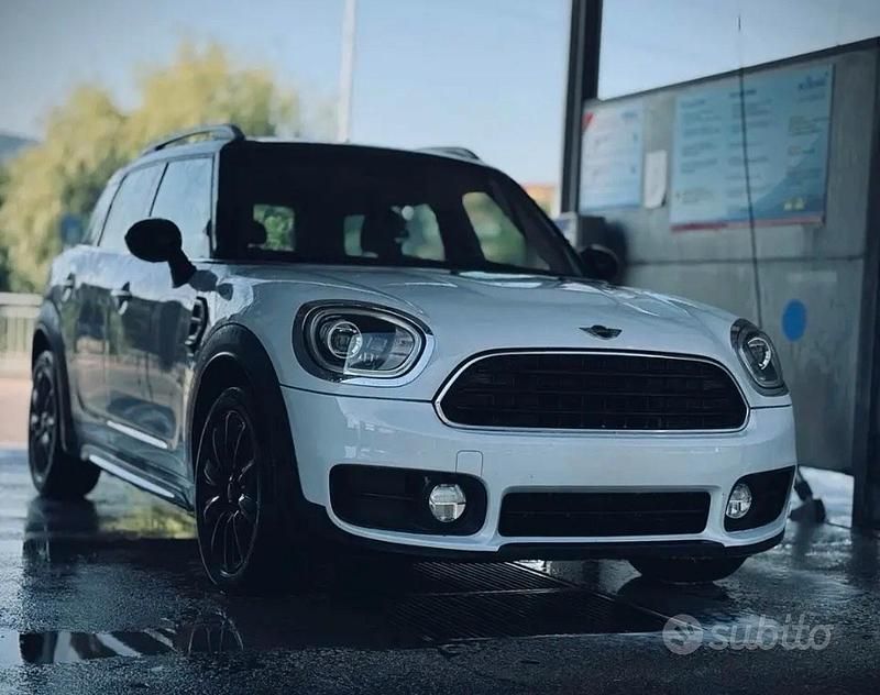 Usata Mini Cooper Countryman Business 150 CV (110 kW) 2017 Bianco SUV