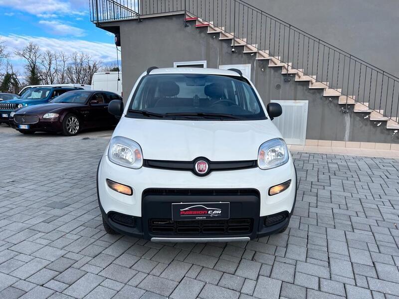 Usato 2019 Fiat Panda Cross 0.9 Benzin 85 CV (9.990 €)
