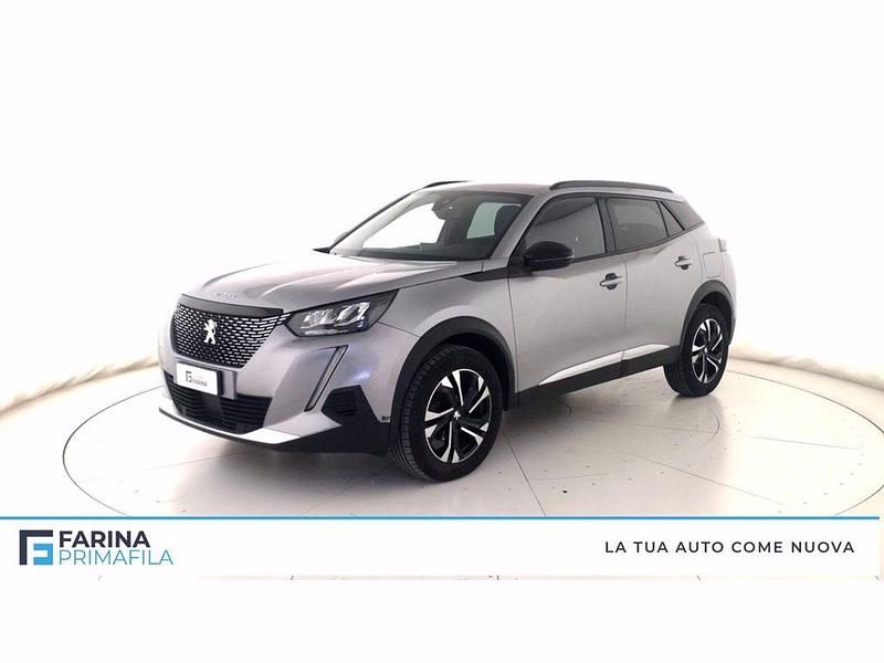 Usata Peugeot 2008 Allure 102 CV (75 kW) 2023 Grigio artense SUV