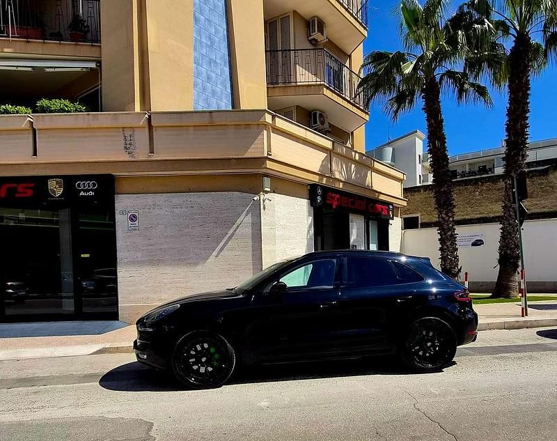 Usata Porsche Macan 250 CV (183 kW) 2017 Nero SUV