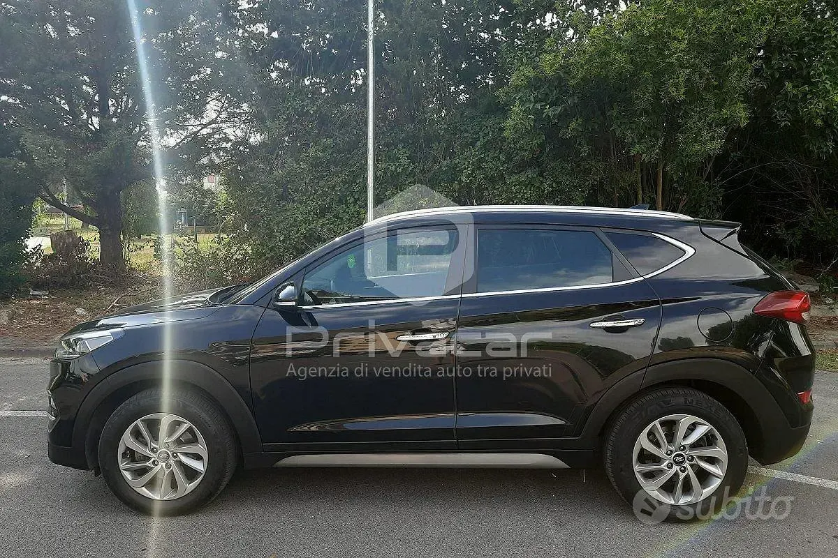 Usata Hyundai Tucson Xpossible 116 CV (85 kW) 2017 Grigio SUV