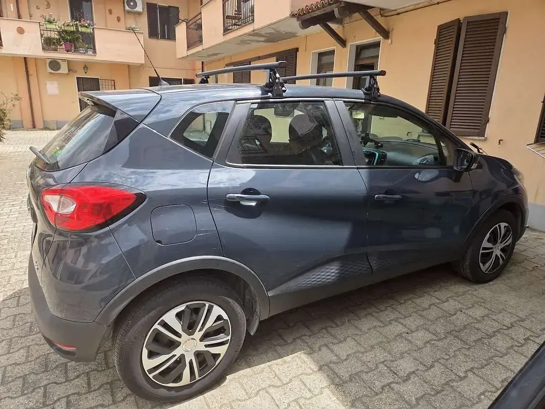 Usata Renault Captur 90 CV (66 kW) 2014 SUV