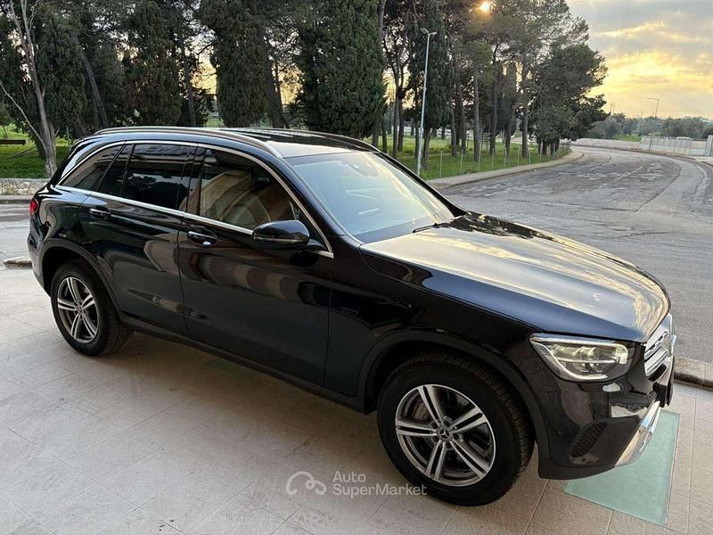Usata Mercedes GLC450 AMG 194 CV (142 kW) 2021 Nero SUV