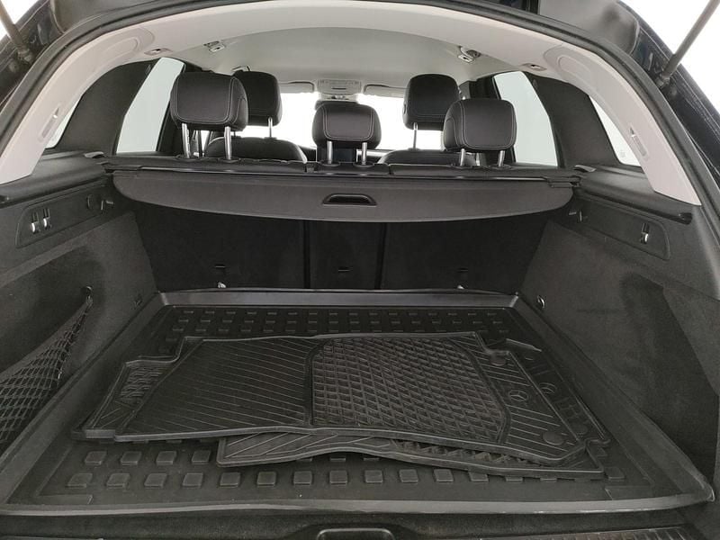 Usata Mercedes GLC250 Premium 204 CV (150 kW) 2019 Blu SUV