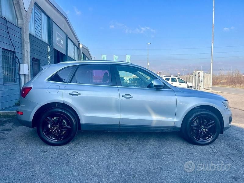 Usata Audi Q5 Ambiente 170 CV (125 kW) 2010 Grigio SUV